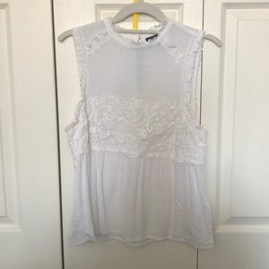 Top shop adorable white tank top
